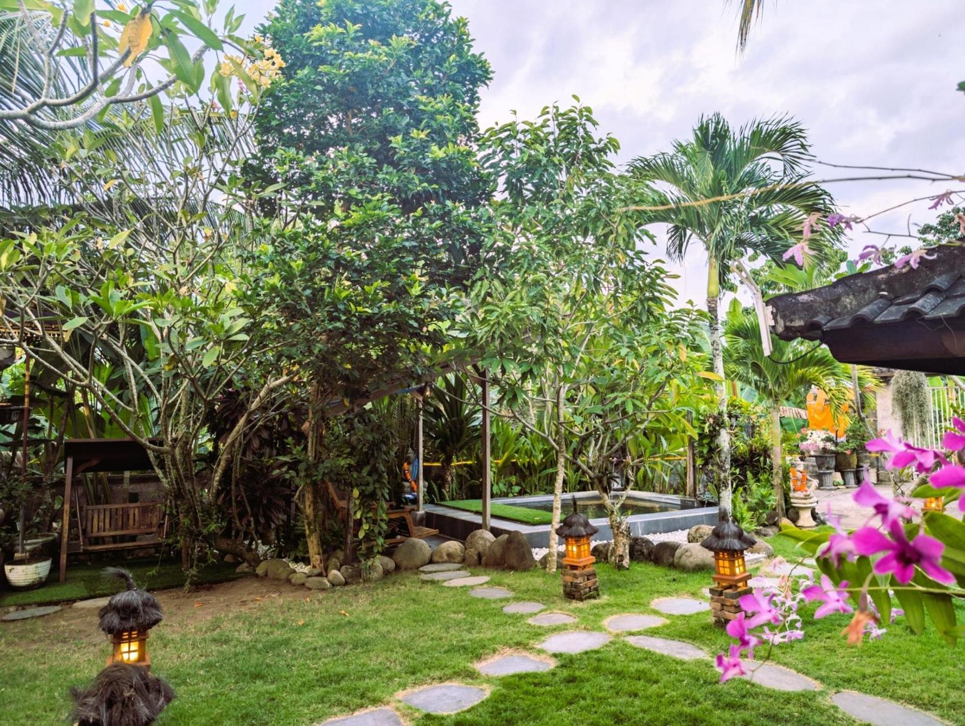 Ayumar Homestay Medewi Pulukan Exterior photo